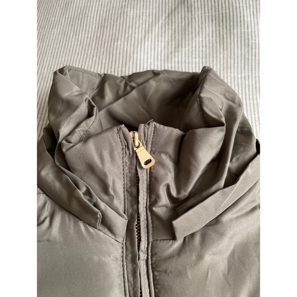 BONGO Olive Green Puffy Vest with Removable Hood - Picture 7 of 16